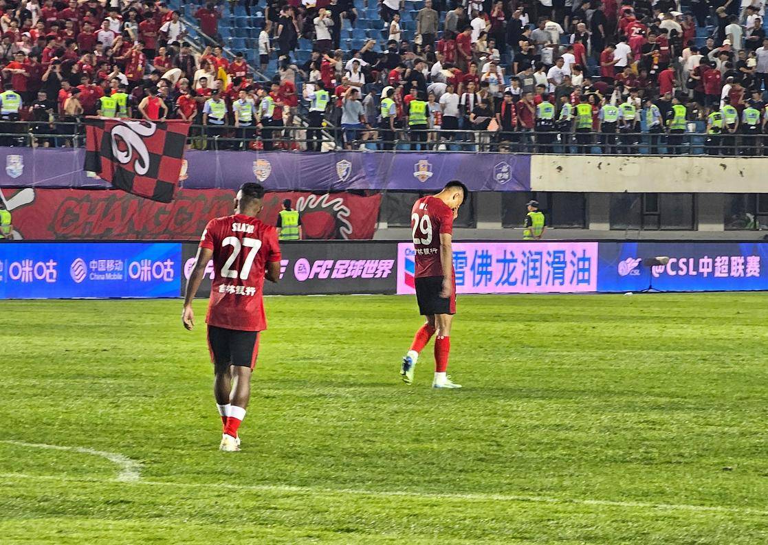 但在英超往 但在英超往